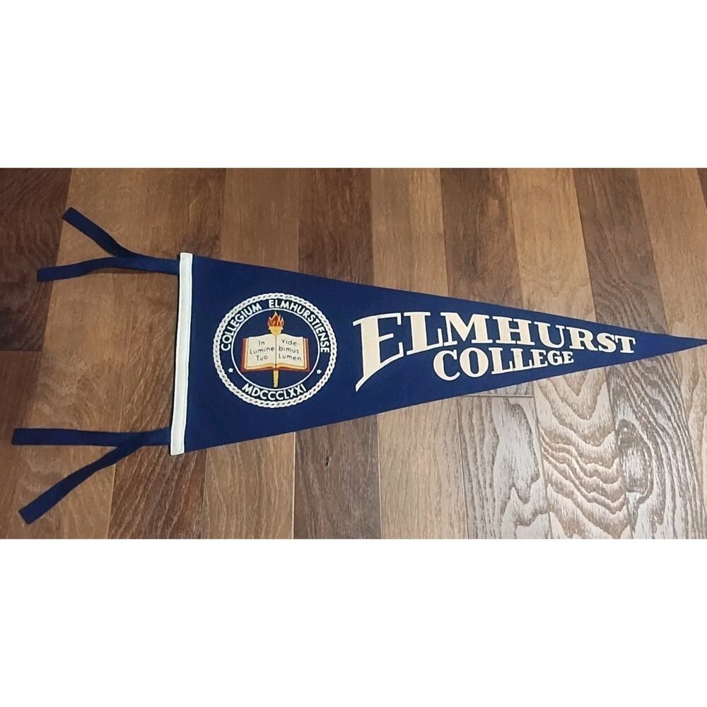 ELMHURST COLLEGE University Blue Jays NCAA Vintage Felt Pennant ties Illinois